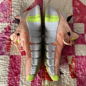 listing-status-banner